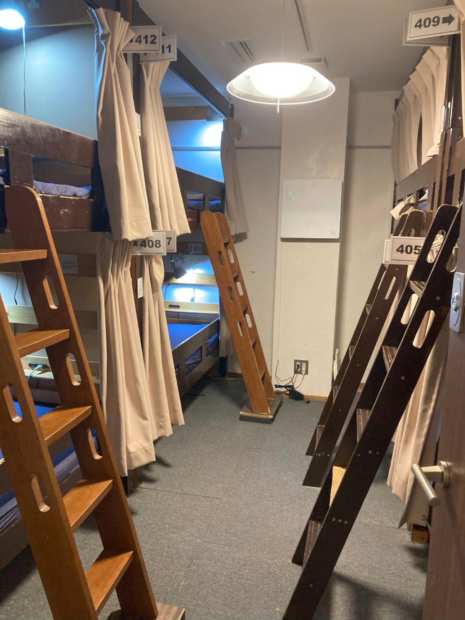 Hostel Lodging Tokyo Ueno Екстер'єр фото